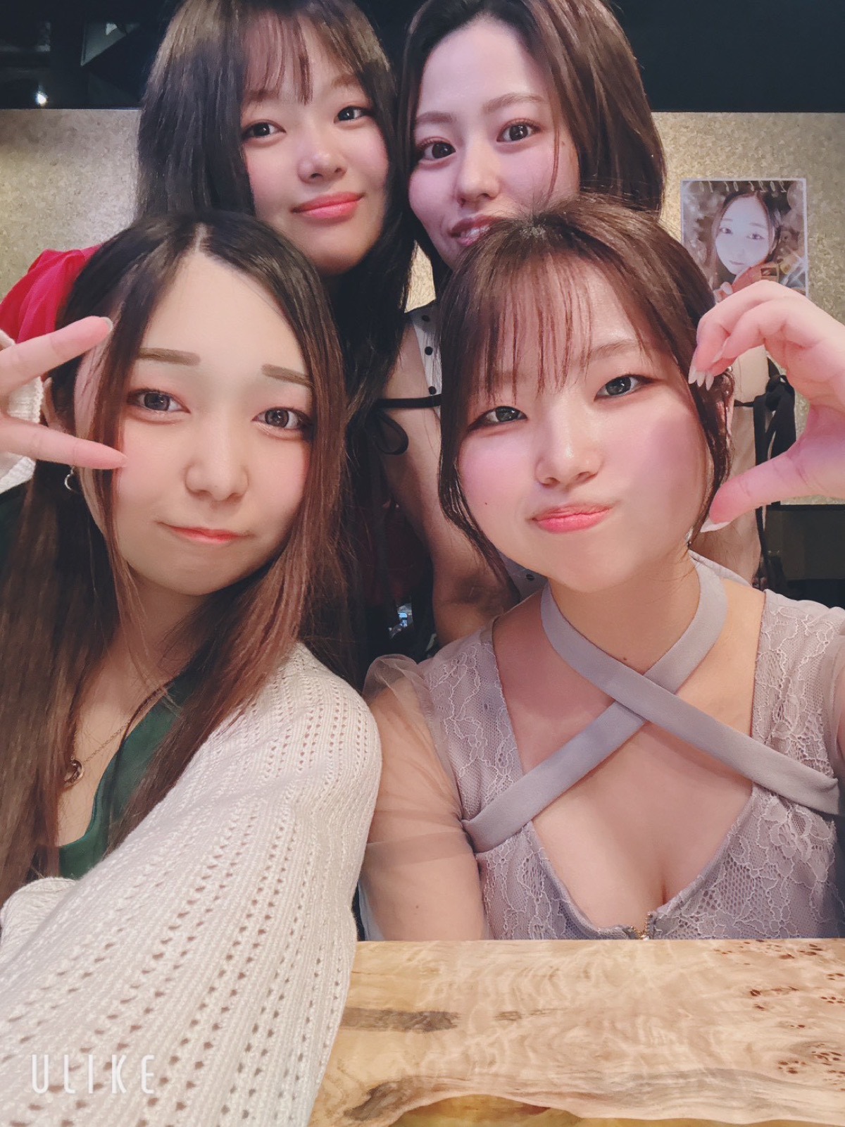 キャスト
